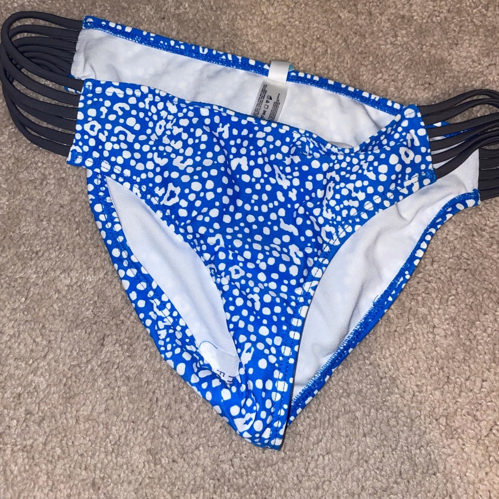 bikini bottoms